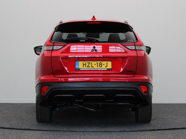 Mitsubishi ECLIPSE Cross 2.4 PHEV Black Edition | Stoelverwarming | Climate control | Lederen bekleding | Adaptieve cruise control | Elektrisch verstelbare bestuurderstoel |