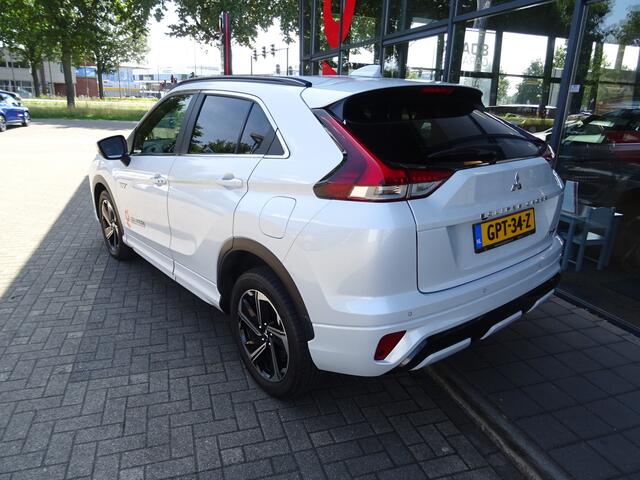 Mitsubishi ECLIPSE Cross 2.4 PHEV Executive | 4WD | AUTOMAAT | 188 PK |