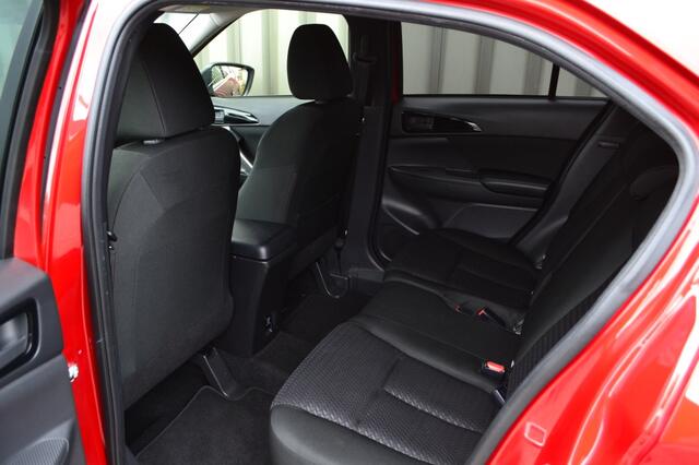 Mitsubishi ECLIPSE 1.5 DI-T Instyle Camera/LED/18'' inch/Carplay