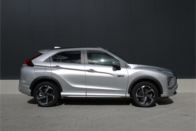 Mitsubishi ECLIPSE Cross 2.4 PHEV Intense+ - Navi - ACC - Carplay - Camera - LED - Stoel-stuurverwarming - Rijklaar