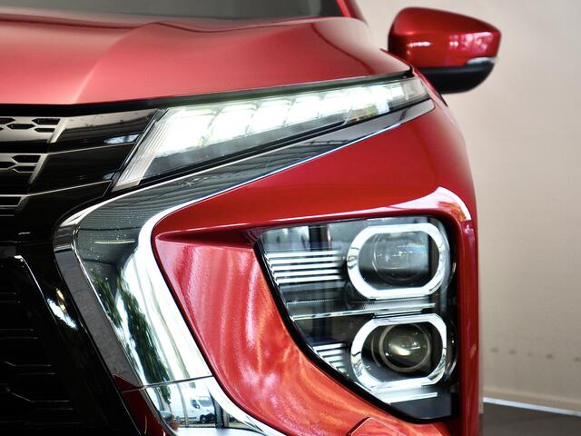 Mitsubishi ECLIPSE Cross 2.4 PHEV Intense+ | Achteruitrijcamera | Stoelverwarming | Apple CarPlay