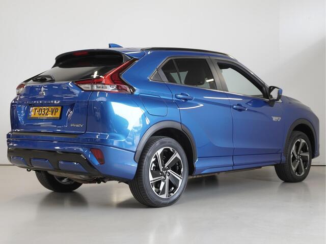 Mitsubishi ECLIPSE Cross 2.4 PHEV Executive | Navigatie | 360° camera | Adaptieve cruise control | Stuurverwarming