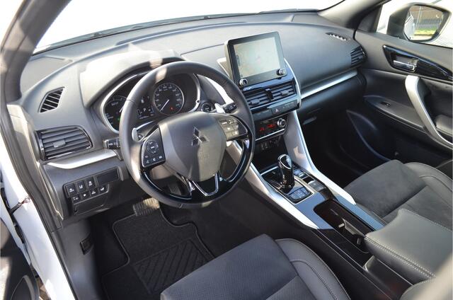 Mitsubishi ECLIPSE Cross PHEV 2.4 EXECUTIVE 4WD | PLUG IN HYBRID | ADAPTIEF CRUISE | ALL SEASON BANDEN | FABRIEKSGARANTIE TOT 08-2031* | ALL IN RIJKLAARPRIJS