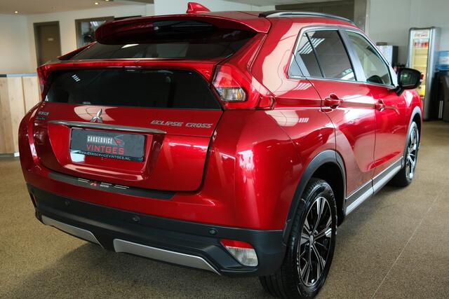 Mitsubishi ECLIPSE Cross 1.5 DI-T Intense S Verwarmde voorruit/ Head up/ 18 inch