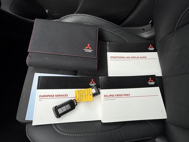 Mitsubishi ECLIPSE Cross 2.4 PHEV Intense+ / Automaat / Trekhaak (1500KG) / Navigatie / Camera / Cruise Control / Bluetooth / Stoelverwarming
