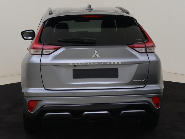 Mitsubishi ECLIPSE Cross 2.4 PHEV Limited 360° Camera, Adapt. Cruise, Verw. Stoelen
