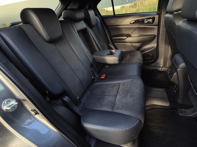 Mitsubishi ECLIPSE Cross 2.4 PHEV Executive In absolute nieuwstaat