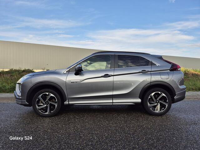 Mitsubishi ECLIPSE Cross 2.4 PHEV Executive In absolute nieuwstaat