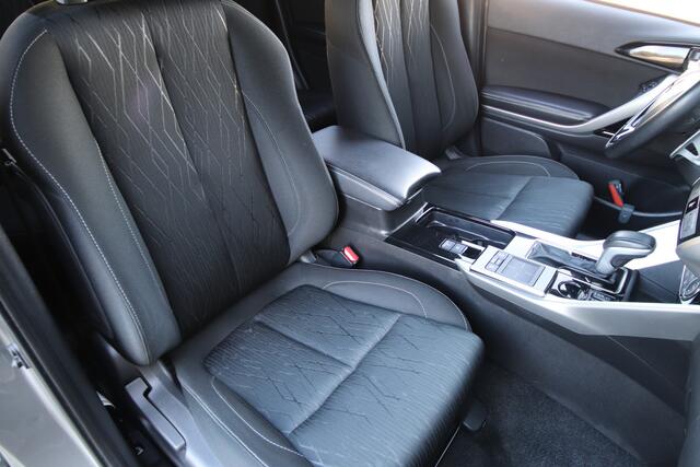 Mitsubishi ECLIPSE Cross 1.5 DI-T Black Edition Automaat, Orig. NL-Auto, Trekgewicht 1.600kg!