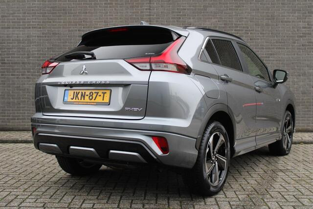 Mitsubishi ECLIPSE Cross 2.4 PHEV Black Edition Automaat, Navigatie, Cruise/Climate control, Apple carplay/Android auto, 360 Camera, Audio/Bluetooth/DAB