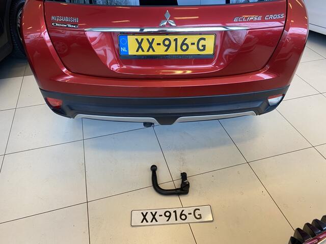 Mitsubishi ECLIPSE Cross 1.5 DI-T Pure,Apple Carplay/Android Auto,Achteruitrijcamera,Trekhaak,Climate&Cruisecontrol,Spraakbediening,Regen&Rijstrooksensor,18 Inch Lmv