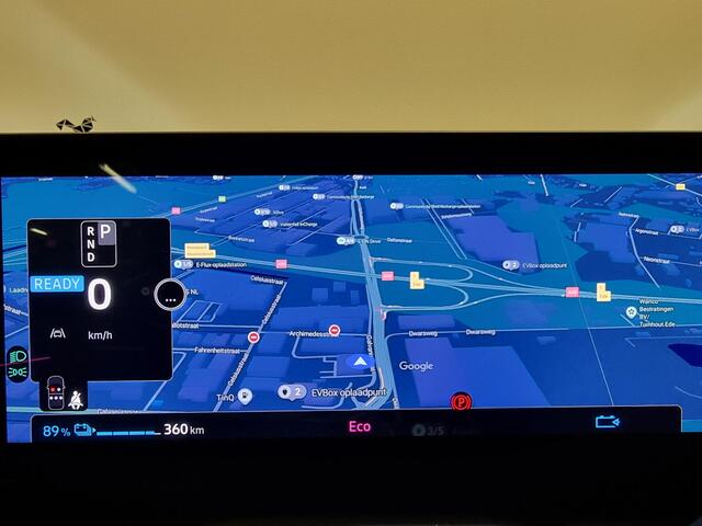 Mitsubishi ECLIPSE Cross Instyle 87 kWh | Demo 04-26 Leverbaar | Warmtepomp | Harman / Kardon | Solarbay Panoramadak | Cruise control adaptief | Stoel + stuurverwarming |