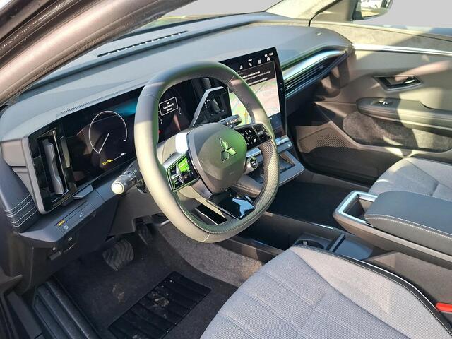 Mitsubishi ECLIPSE Cross Intense 87 kWh