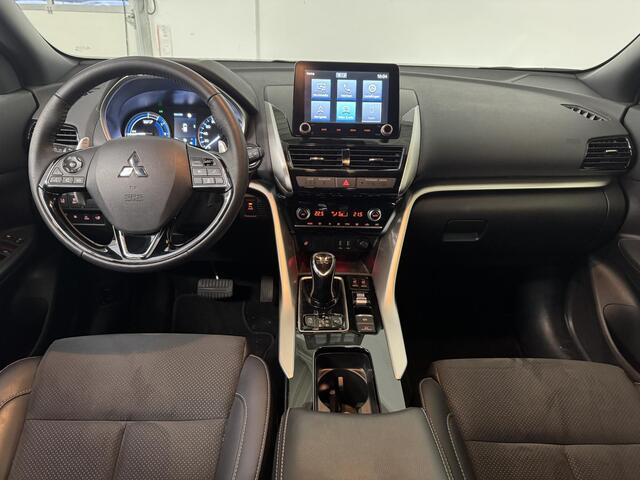 Mitsubishi ECLIPSE Cross 2.4 PHEV Business Executive | Navigatie | 360 Camera | Cruise control adaptief | Elektrische stoel | Stoel + stuurverwarming |