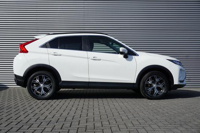 Mitsubishi ECLIPSE Cross 165PK TREKHAAK (1600KG) | 4SBAND | CARPLAY | CAMERA!