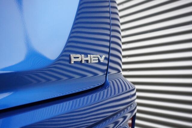 Mitsubishi ECLIPSE Cross 2.4 PHEV Executive 4WD | 1.500 KG TREKGEWICHT | ADAP. CRUISE