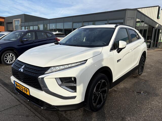 Mitsubishi ECLIPSE Cross 2.4 PHEV Intense