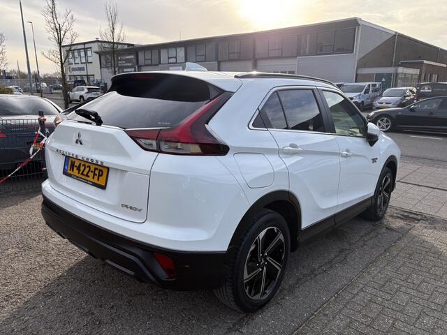 Mitsubishi ECLIPSE Cross 2.4 PHEV Intense