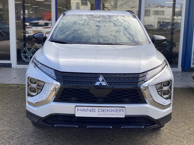 Mitsubishi ECLIPSE Cross Automaat navigatie le 2.4 PHEV Black ed.