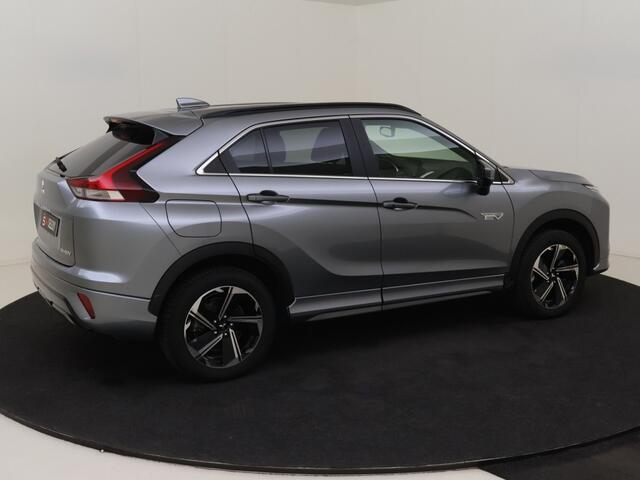 Mitsubishi ECLIPSE Cross 2.4 PHEV Executive | Navi | Stoel-/stuurverwarming | 360° Camera