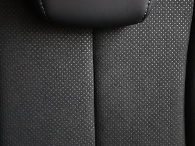 Mitsubishi ECLIPSE Cross 2.4 PHEV Executive | Navi | Stoel-/stuurverwarming | 360° Camera