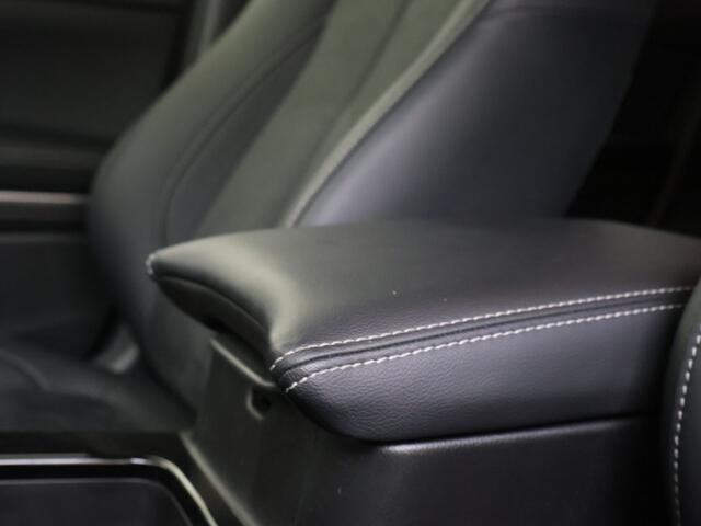 Mitsubishi ECLIPSE Cross 2.4 PHEV Executive | Navi | Stoel-/stuurverwarming | 360° Camera