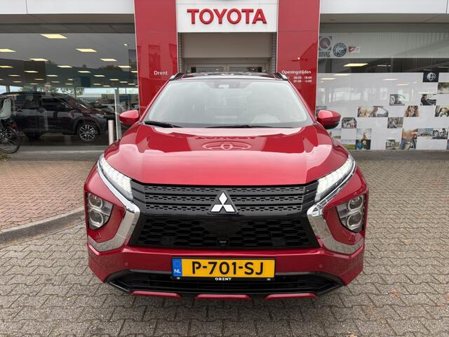 Mitsubishi ECLIPSE Cross 2.4 PHEV Prestige | El. Schuif/kantel dak | Stuur + stoelverwarm