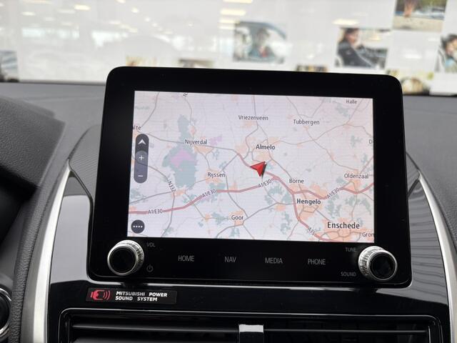 Mitsubishi ECLIPSE Cross 2.4 PHEV Prestige | El. Schuif/kantel dak | Stuur + stoelverwarm