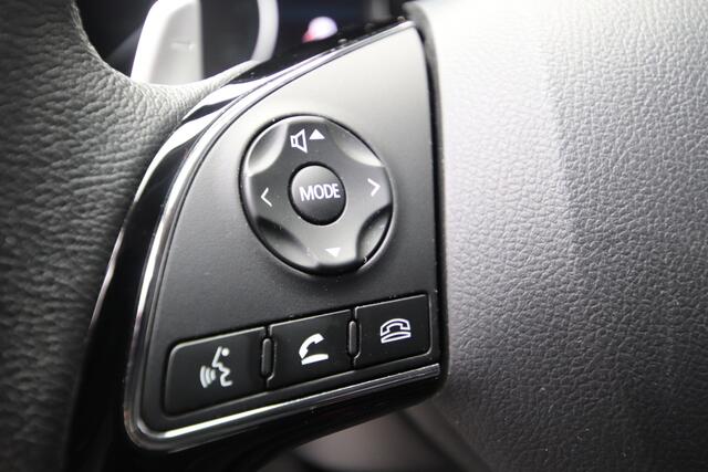 Mitsubishi ECLIPSE Cross 2.4 PHEV Intense White Diamond, Orig. NL-Auto, Slechts 39.083 km