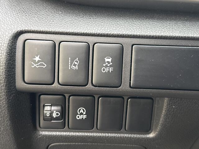 Mitsubishi ECLIPSE Cross 1.5 DI-T Intense / 1e Eigenaar / Apple CarPlay/Android Auto / All Season banden / Trekhaak 1600KG trekgewicht / Achteruitrijcamera / Climate Control / Stoelverwarming /