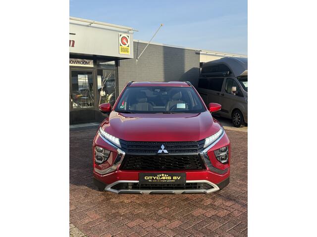 Mitsubishi ECLIPSE Cross 2.4 PHEV Instyle automaat plug in hybrid apple carplay climate ctr cruise ctr alcantara/leder 360 camera lmv 18 inch dealer onderhouden