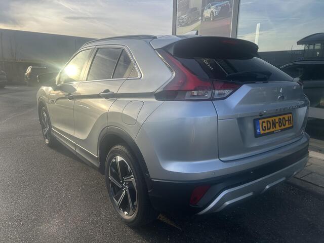 Mitsubishi ECLIPSE Cross 2.4 PHEV Intense+