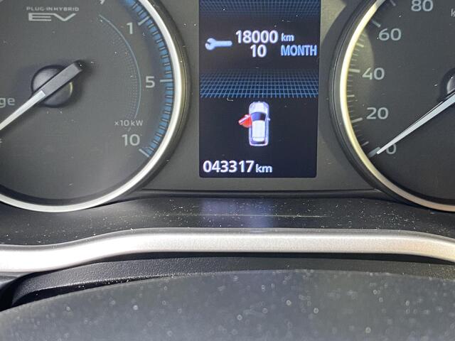 Mitsubishi ECLIPSE Cross 2.4 PHEV autom. 4WD Executive met o.a. stoel-/stuurverwarming, trekhaak, LED, lm velgen, etc.