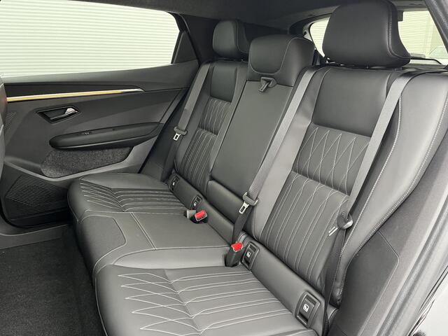 Mitsubishi ECLIPSE Cross Instyle 87 kWh / ¤2000 introductiekorting / Nieuw Model! / 100% Elektrisch / 621 KM WLTP / 1.100 KG Trekgewicht / 8 jaar fabrieksgarantie