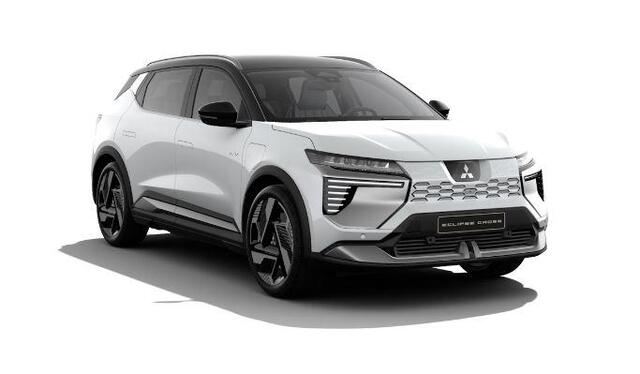 Mitsubishi ECLIPSE Cross Intense+ 87 kWh RIJKLAAR | Nieuw uit voorraad | ¤2.000,- introductievoordeel | 18% bijtelling