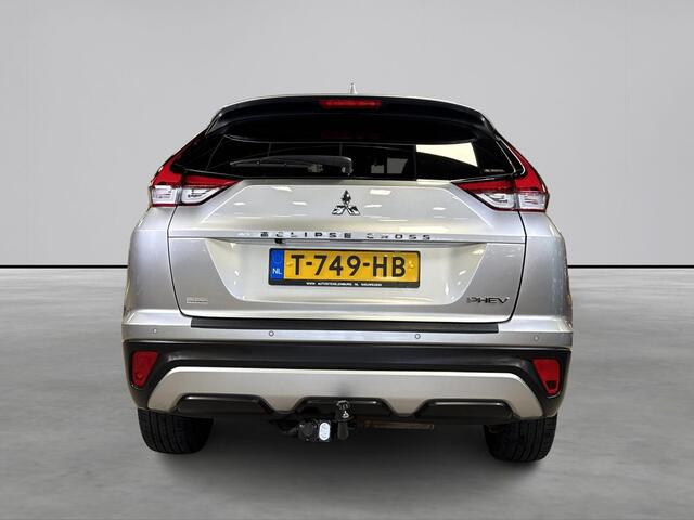 Mitsubishi ECLIPSE Cross 2.4 PHEV Intense+ Trekhaak, 4 seizoenbanden