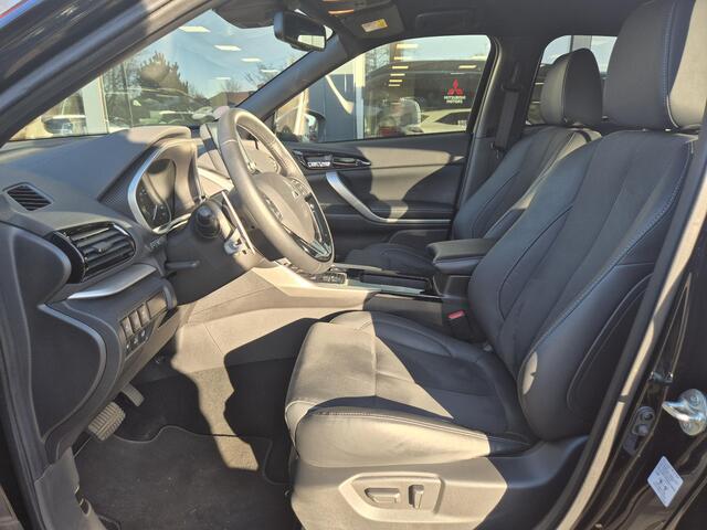 Mitsubishi ECLIPSE Cross 2.4 PHEV Executive | 1e eigenaar | Afneembare trekhaak | Allseason banden |