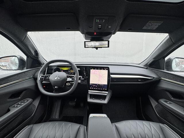 Mitsubishi ECLIPSE Cross Instyle 87 kWh / ¤4.000 introductiekorting / 100% Elektrisch / 625 KM WLTP / 1.100 KG Trekgewicht / 8 jaar fabrieksgarantie/ Panoramadak / Lederen bekleding / Google / Full Option /