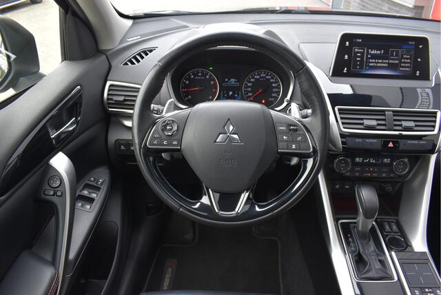 Mitsubishi ECLIPSE Cross 1.5 DI-T Instyle Panorama, Trekhaak, Adaptive cruise, Stoelverwarming voor/achter, 360", Leder