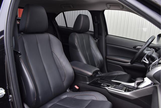 Mitsubishi ECLIPSE Cross 1.5 DI-T Instyle Panorama, Trekhaak, Adaptive cruise, Stoelverwarming voor/achter, 360", Leder