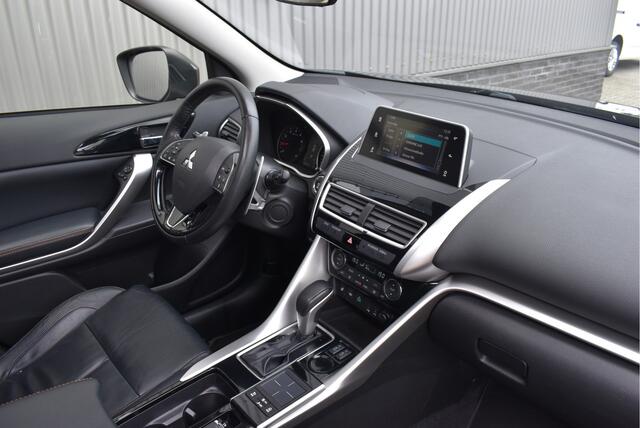 Mitsubishi ECLIPSE Cross 1.5 DI-T Instyle Panorama, Trekhaak, Adaptive cruise, Stoelverwarming voor/achter, 360", Leder