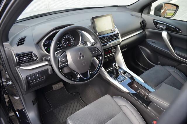 Mitsubishi ECLIPSE Cross PHEV 2.4 EXECUTIVE 4WD | PLUG IN HYBRID | SoH | V2H | ADAPTIEF CRUISE | DODEHOEK ASSISTENT | TREKHAAK 1500KG | FABRIEKSGARANTIE TOT 03-05-2030* | NP ¤ 47.384,- | ALL IN RIJKLAA