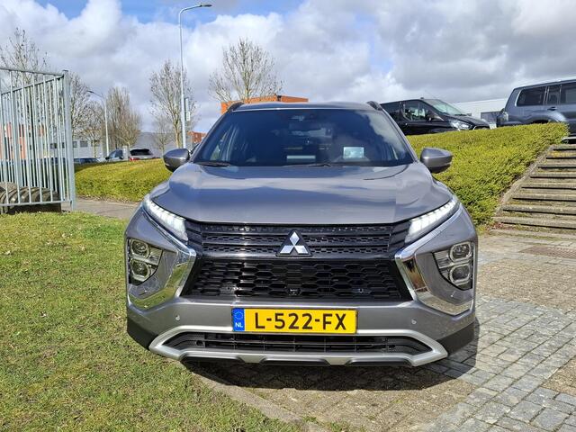 Mitsubishi ECLIPSE Cross 2.4 PHEV First Edition