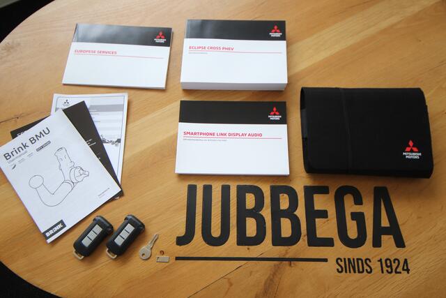 Mitsubishi ECLIPSE Cross 2.4 PHEV Executive Business NL-Auto, Dealer O.H.