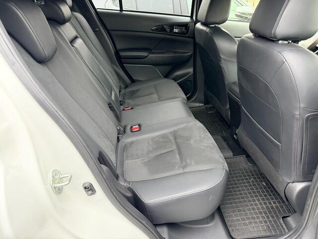 Mitsubishi ECLIPSE Cross 2.4 PHEV Intense+ *Standkachel*All-weather banden*