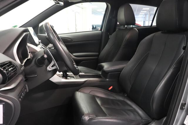 Mitsubishi ECLIPSE Cross 2.4 PHEV Instyle | Panoramadak | 360° Camera | Trekhaak | Adaptieve Cruise | Leder |