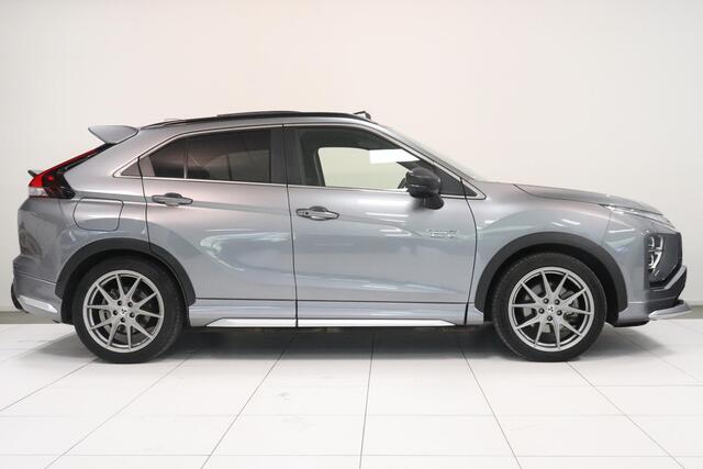 Mitsubishi ECLIPSE Cross 2.4 PHEV Instyle | Panoramadak | 360° Camera | Trekhaak | Adaptieve Cruise | Leder |
