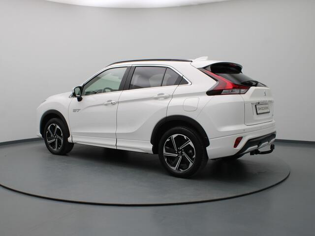 Mitsubishi ECLIPSE Cross PHEV Instyle 187pk 360° Camera | Adapt. Cruise | Parkeersens. v+a | Stoel-/stuurverw. | Trekhaak afneembaar
