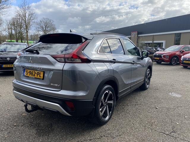 Mitsubishi ECLIPSE Cross 2.4 PHEV Intense+ | Trekhaak