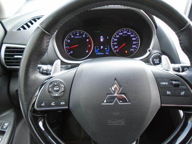 Mitsubishi ECLIPSE 1.5 DI-T INTENSE S